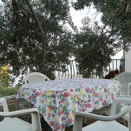 Apartments With A Parking Space Marusici, Omis - 657 Mimice Exterior foto